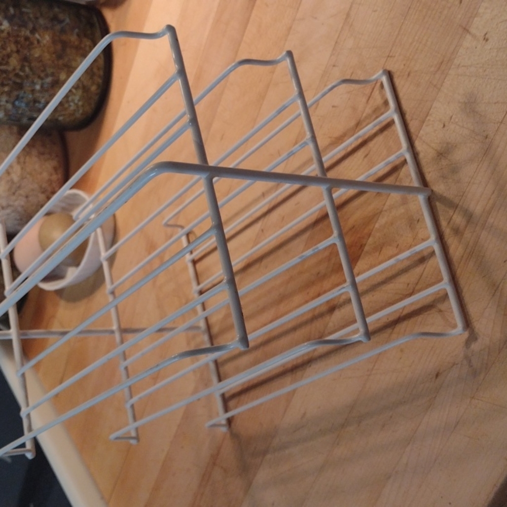 Vintage Coated Wire Kitchen Wrap Holder - Picture 3 of 7